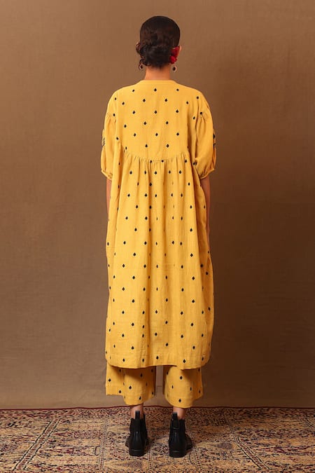 Shop_MATI_1_Yellow Cotton Embroidery Mandarin Collar Spade Kurta And Flared Pant Set _at_Aza_Fashions