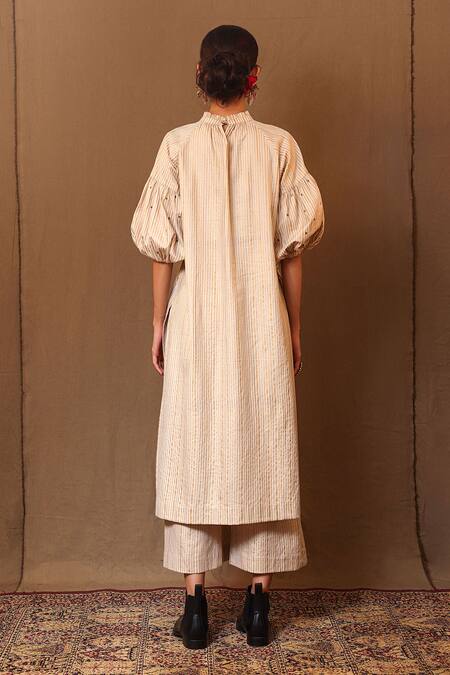 Shop_MATI_1_Off White Cotton Embroidery Round Neck Club Placement Kurta _at_Aza_Fashions