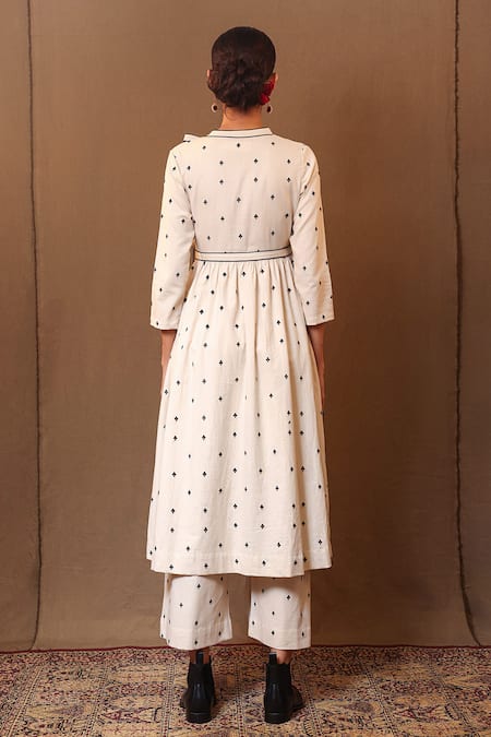 Shop_Mati_Off White Cotton Embroidery Bandeau Neck Spade Angarkha With Pant _at_Aza_Fashions