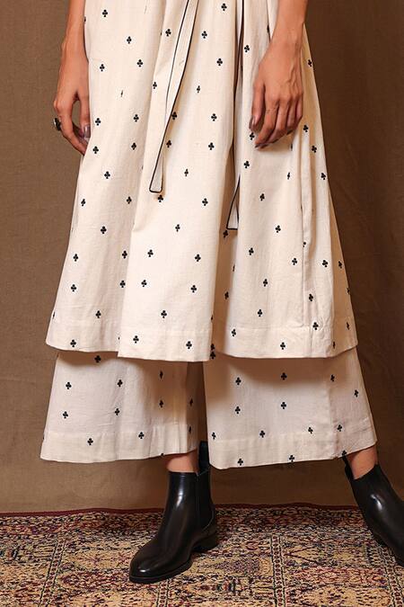 Mati_Off White Cotton Embroidery Spade Pant _Online_at_Aza_Fashions