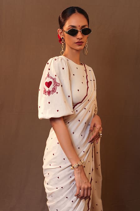 Buy MATI_1 Off White Cotton Embroidery, Zari Round Neck Heart Saree With Blouse Buy_MATI_1_Off White Cotton Embroidery, Zari Round Neck Heart Saree With Blouse