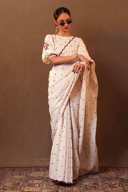 Mati_Off White Cotton Zari Heart Embroidered Saree _Online_at_Aza_Fashions