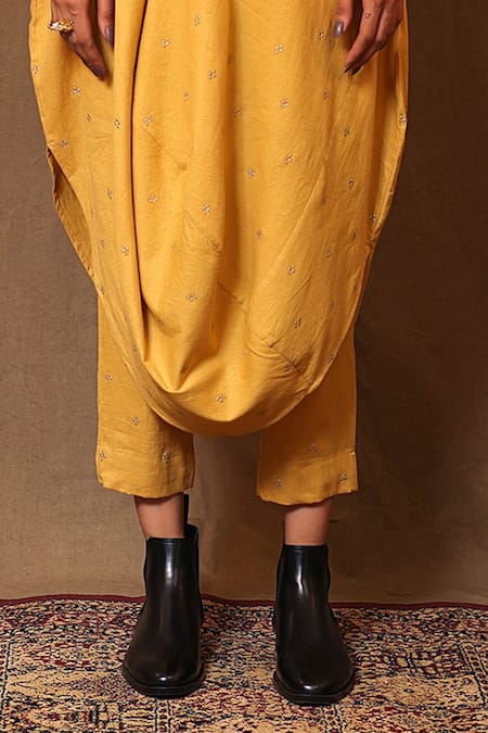 Mati_Yellow Cotton Embroidery Club Straight Pant _Online_at_Aza_Fashions