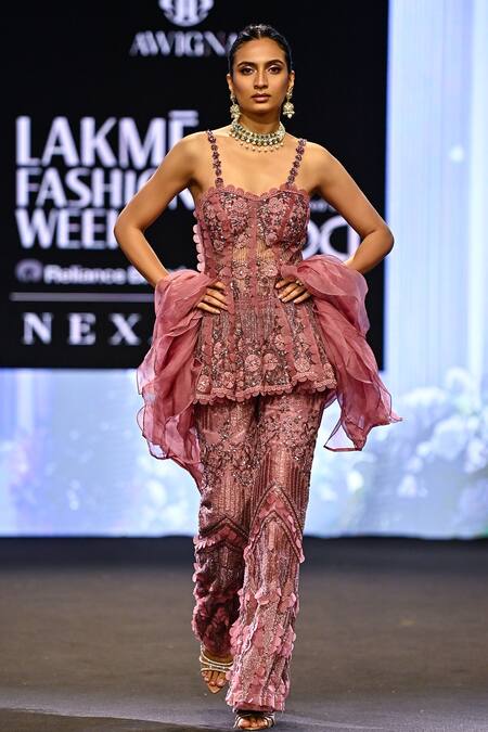 Buy_Awigna_Pink Net, Polyester Cut Work, Germany 3d Blossom Embroidered Peplum Kurti Set 