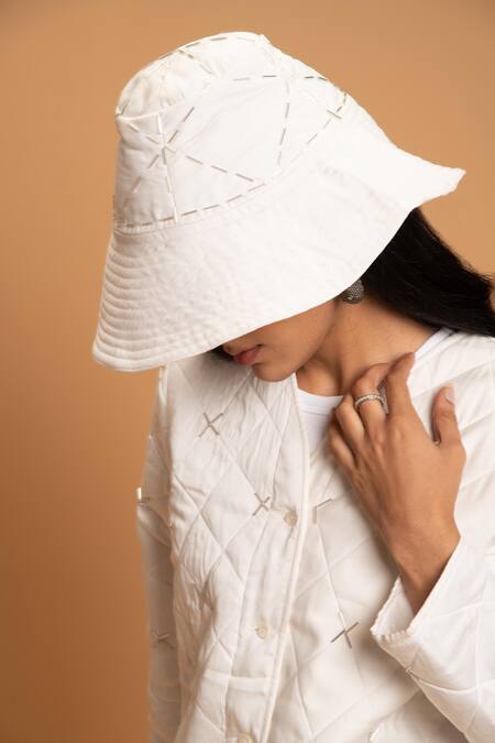 Shop Khajoor Studio White Linen Beads Open Neck Snow Quilted Jacket And Skirt Set Online at Aza Fashions Shop_Khajoor Studio_White Linen Beads Open Neck Snow Quilted Jacket And Skirt Set _Online_at_Aza_Fashions