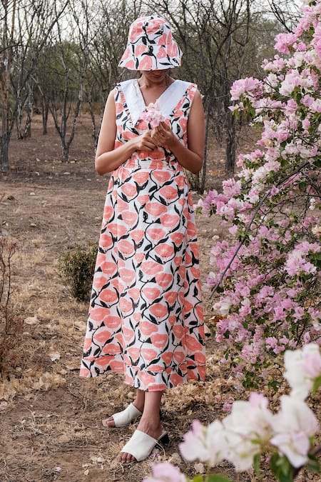 Khajoor Studio Floral Print Maxi Skirt 