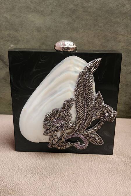 Adwita Bags & Jewels Black Cut Work Eoss Shell Embellished Clutch