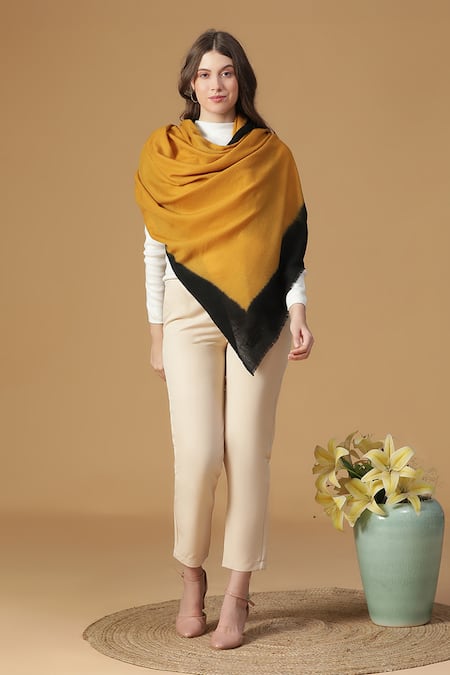 SHINGORA Yellow Dobby Ombre Pattern Shawl 