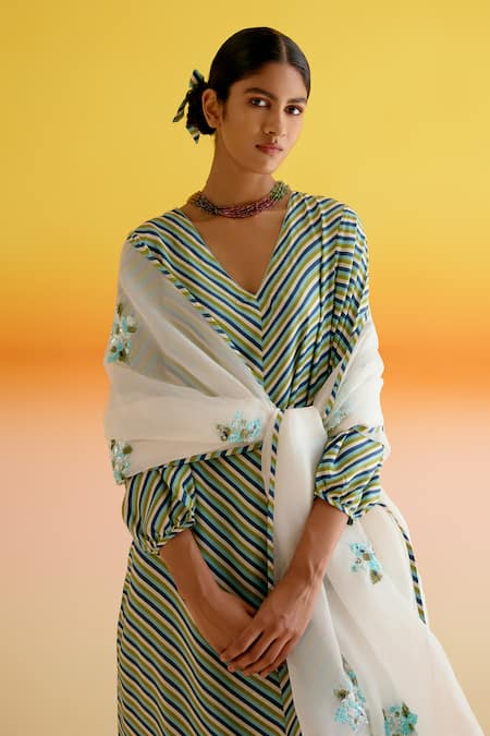 Buy_Amisha Kothari_Blue Silk, Organza Embroidery V-neck Kumudini Stripped Kurta Pant Set _Online_at_Aza_Fashions