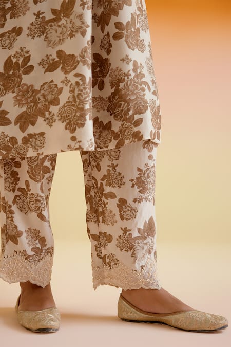 Shop_Amisha Kothari_Cream Silk Embroidery V-neck Kadambari Flora Print Kurta With Pant _Online_at_Aza_Fashions