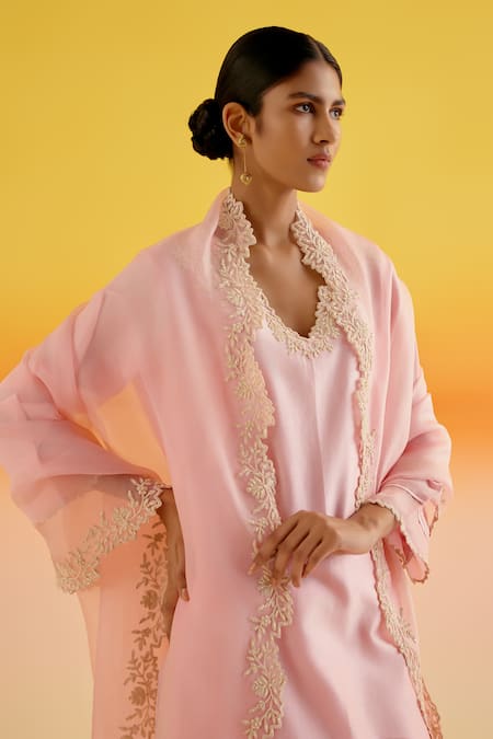 Shop Amisha Kothari Pink Organza, Chanderi Silk Embroidery V-neck Ananya Dori Kurta Pant Set Online at Aza Fashions Shop_Amisha Kothari_Pink Organza, Chanderi Silk Embroidery V-neck Ananya Dori Kurta Pant Set _Online_at_Aza_Fashions