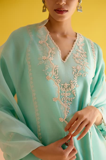 Buy Amisha Kothari Blue Chanderi Silk, Organza Embroidery, Anya Floral Dori Kurta And Pant Set Buy_Amisha Kothari_Blue Chanderi Silk, Organza Embroidery, Anya Floral Dori Kurta And Pant Set