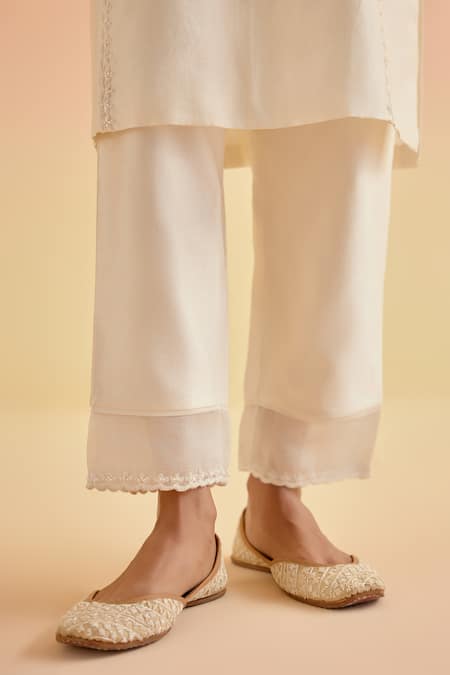 Amisha Kothari Ivory Chanderi Silk, Organza Lace, Beads, Anya Floral Kurta And Pant Set at Aza Fashions Amisha Kothari_Ivory Chanderi Silk, Organza Lace, Beads, Anya Floral Kurta And Pant Set _at_Aza_Fashions