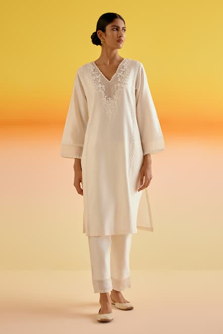 Amisha Kothari Anya Floral Bead Embroidered Kurta & Pant Set 