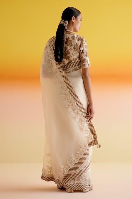 Amisha Kothari Shruti Candy Stripe Print Saree With Unstitched Blouse Piece 