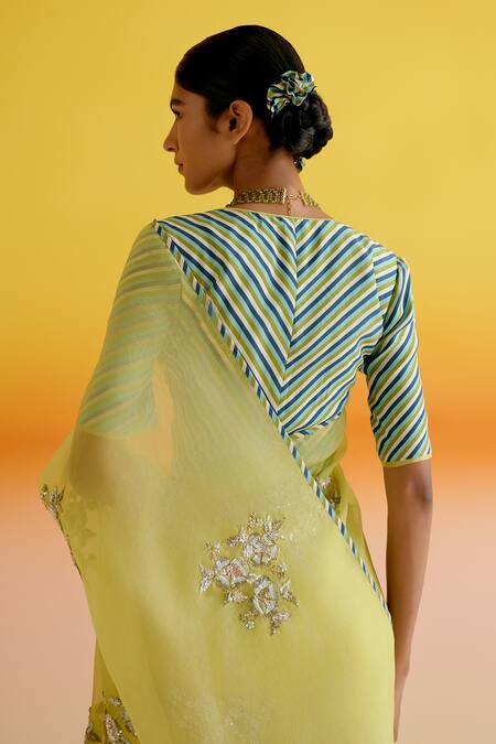 Shop_Amisha Kothari_Green , Pushpamala Floral Resham Saree With Unstitched Blouse Piece 