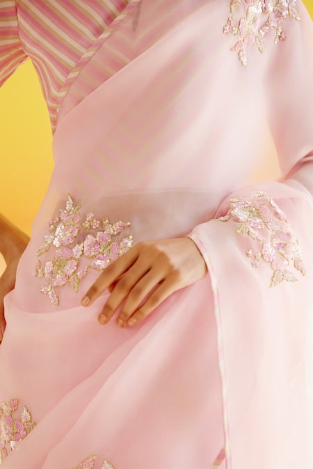 Shop_Amisha Kothari_Pink Silk, Pushpamala Floral Embroidered Saree With Unstitched Blouse Piece _Online_at_Aza_Fashions