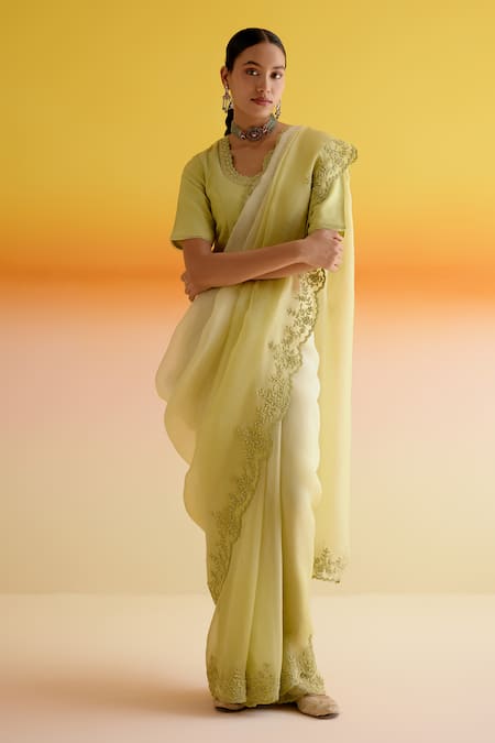 Amisha Kothari Green Silk, Samaira Floral Embroidered Ombre Saree With Unstitched Blouse Piece at Aza Fashions Amisha Kothari_Green Silk, Samaira Floral Embroidered Ombre Saree With Unstitched Blouse Piece _at_Aza_Fashions