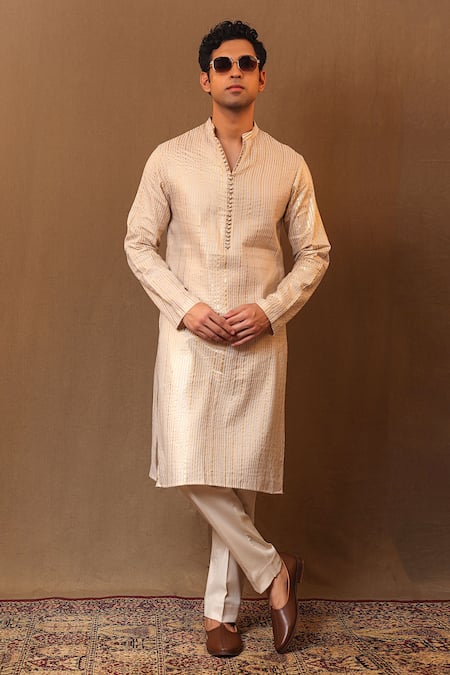 MATI Off White Cotton Hand Woven Metallic Stripe Kurta With Pant 