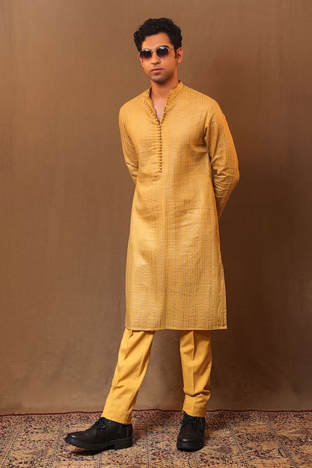 MATI Handwoven Cotton Metallic Striped Kurta 