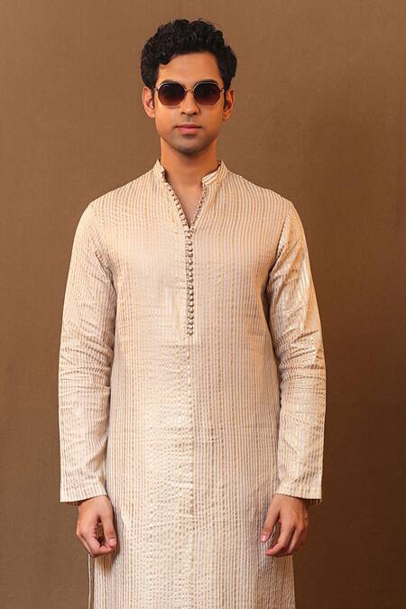 MATI_1 Off White Cotton Metallic Thread Handwoven Striped Straight Kurta Online at Aza Fashions MATI_1_Off White Cotton Metallic Thread Handwoven Striped Straight Kurta _Online_at_Aza_Fashions