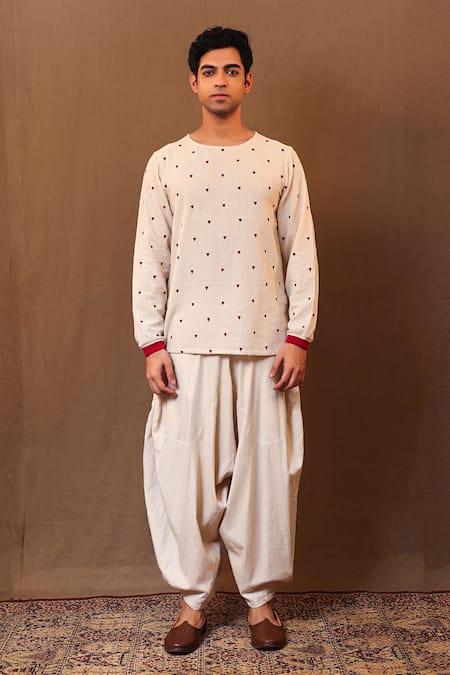 Buy_Mati_Off White Cotton Handwoven Baggy Pant _Online_at_Aza_Fashions