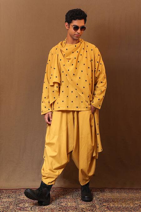 MATI_1 Yellow Cotton Embroidery Spade Jacket Pant Set Online at Aza Fashions MATI_1_Yellow Cotton Embroidery Spade Jacket Pant Set _Online_at_Aza_Fashions