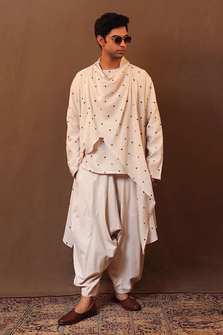 MATI Off White Cotton Embroidery Spade Jacket Online at Aza Fashions MATI_Off White Cotton Embroidery Spade Jacket _Online_at_Aza_Fashions