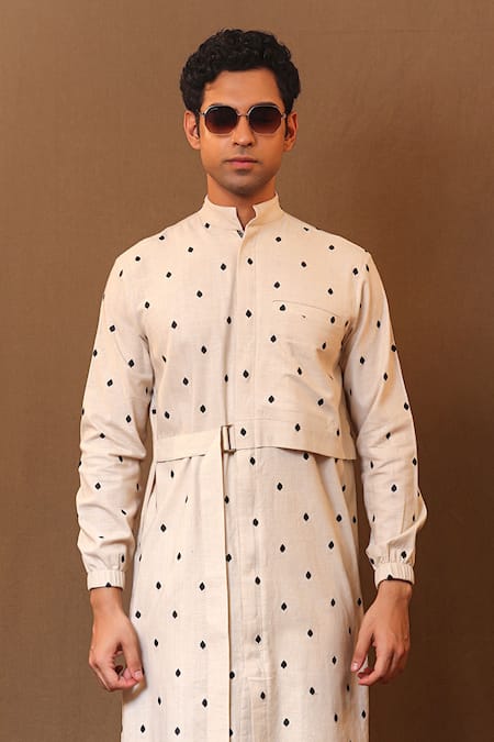 Buy MATI_1 Off White Cotton Zari Embroidered Kurta With Solid Pant Online at Aza Fashions Buy_MATI_1_Off White Cotton Zari Embroidered Kurta With Solid Pant _Online_at_Aza_Fashions