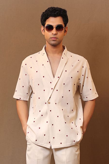 Buy MATI_1 Off White Cotton Embroidery Spade Jacket With Pant Online at Aza Fashions Buy_MATI_1_Off White Cotton Embroidery Spade Jacket With Pant _Online_at_Aza_Fashions