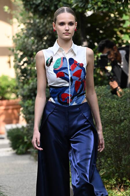 Buy Pocketful Of Cherrie White Cotton, Lycra Embroidery, Applique, Beads Collared Bodysuit Online at Aza Fashions Buy_Pocketful Of Cherrie_White Cotton, Lycra Embroidery, Applique, Beads Collared Bodysuit _Online_at_Aza_Fashions