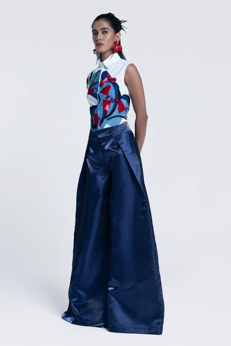 Pocketful Of Cherrie White Cotton, Lycra Embroidery, Applique, Beads Collared Bodysuit at Aza Fashions Pocketful Of Cherrie_White Cotton, Lycra Embroidery, Applique, Beads Collared Bodysuit _at_Aza_Fashions