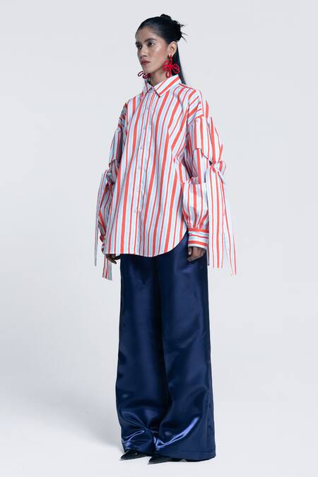 Buy Pocketful Of Cherrie Blue Twill Mirage Solid Trouser Online at Aza Fashions Buy_Pocketful Of Cherrie_Blue Twill Mirage Solid Trouser _Online_at_Aza_Fashions