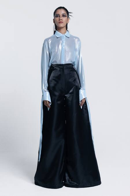 Buy Pocketful Of Cherrie Black Polyester, Twill Mirage Wide Leg Solid Trouser Online at Aza Fashions Buy_Pocketful Of Cherrie_Black Polyester, Twill Mirage Wide Leg Solid Trouser _Online_at_Aza_Fashions