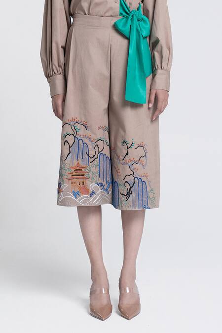 Pocketful Of Cherrie Beige Viscose, Satin, Twill, Poplin Collared Temple Bloom Tie Up Shirt at Aza Fashions Pocketful Of Cherrie_Beige Viscose, Satin, Twill, Poplin Collared Temple Bloom Tie Up Shirt _at_Aza_Fashions