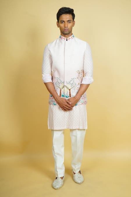 Zardozi Zari Floral Embroidered Bundi With Kurta Set 