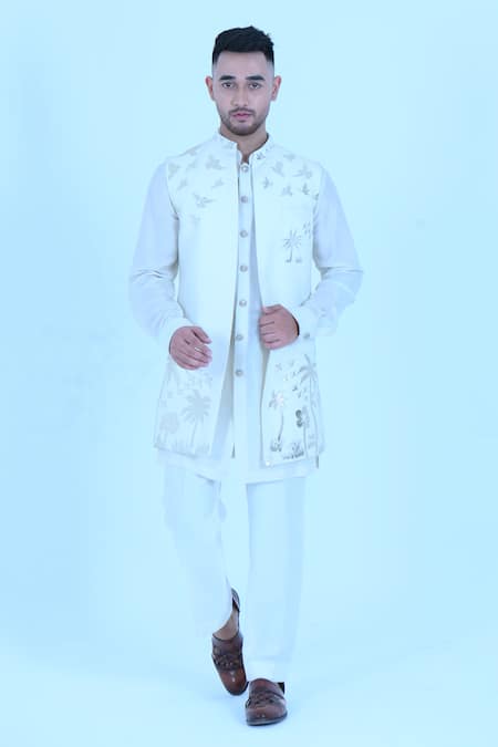 Zardozi Zari Bird Embroidered Long Bundi & Kurta Set 