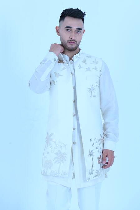 Zardozi Zari_White , Satin Zari, Embroidery Bird Long Bundi And Kurta Set _at_Aza_Fashions