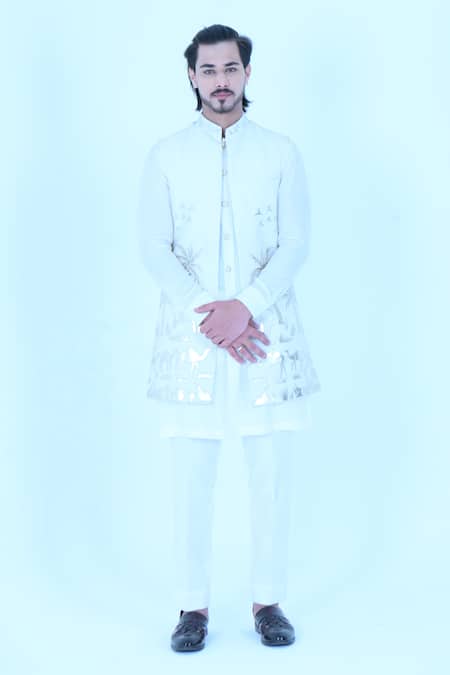 Zardozi Zari Ivory Patchwork Embroidered Bundi Set 