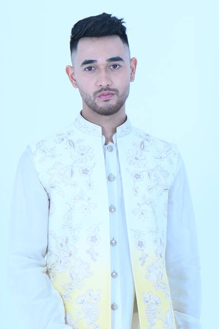 Shop_Zardozi Zari_Yellow Silk, Cotton Embroidery Ombre Bundi And Kurta Set _Online_at_Aza_Fashions