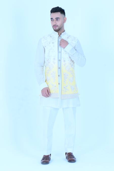 Zardozi Zari_Yellow Silk, Cotton Embroidery Ombre Bundi And Kurta Set _at_Aza_Fashions