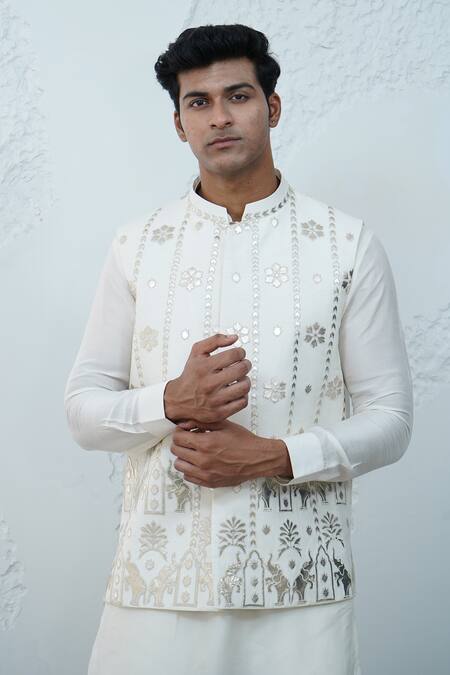 Zardozi Zari_Ivory Silk Embroidery, Patchwork Floral Bundi Set _Online_at_Aza_Fashions