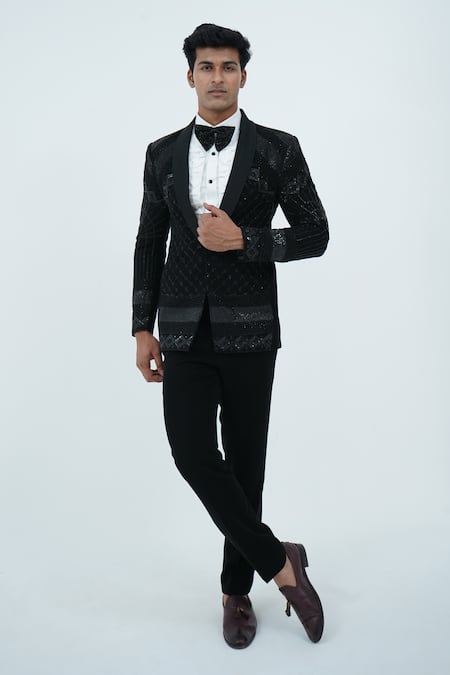 Zardozi Zari Black Japanese Suiting Embroidery Zardozi Checkered Tuxedo Set 