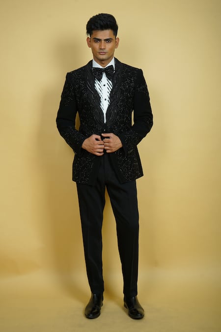 Zardozi Zari Honeycomb Pattern Embroidered Tuxedo Set 