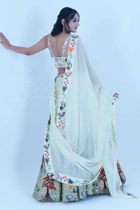 Zardozi Zari Ocean Life Embroidered Ombre Lehenga Set 