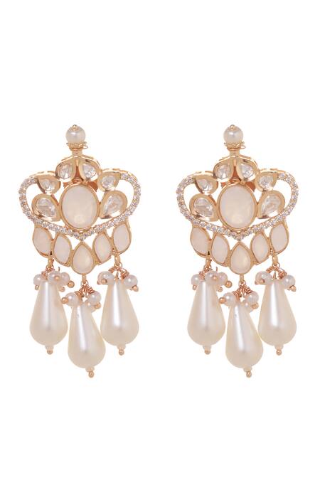 Shop_Minaki_White Pearls, Gota Patti Chandani Kundan Embellished Choker Set _Online_at_Aza_Fashions