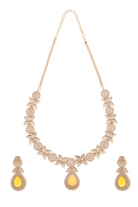 Minaki Floret Carved Pendant Necklace Set 