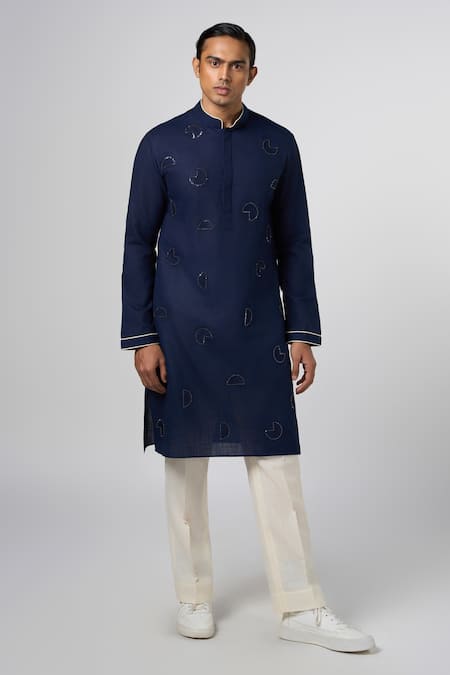 Line out line Circular Placement Embroidered Kurta 