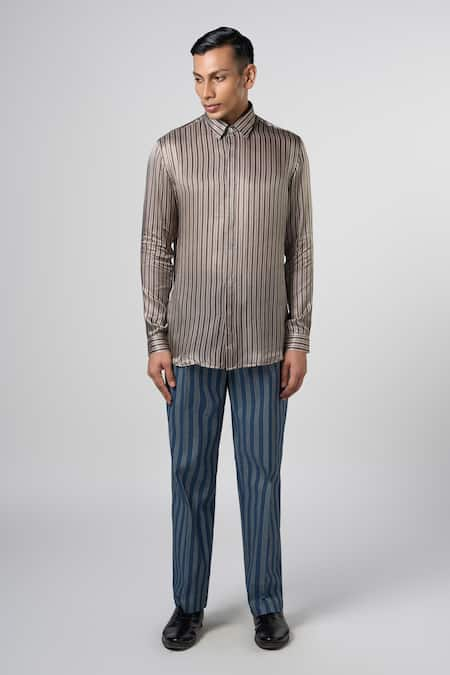 Line out line Stripe Pattern Shirt 