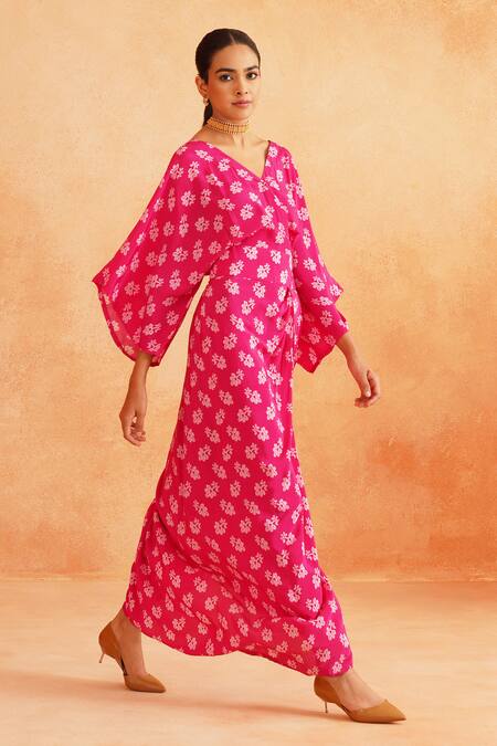 Buy_Palak & Mehak_Pink Crepe V-neck Seerat Printed Kimono Draped Dress _Online_at_Aza_Fashions